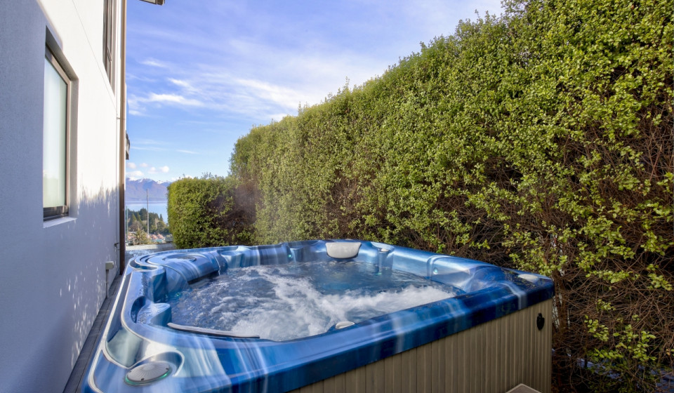 2 Leeds Lane Spa 1web